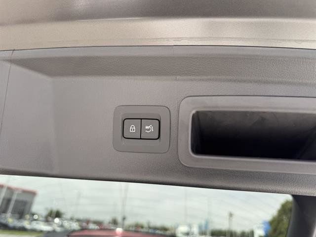 New 2025 MAZDA CX-30 2.5 Turbo w/ Premium Plus Pkg image 32