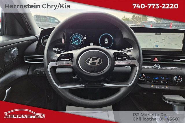 Used 2024 Hyundai Elantra SEL image 8