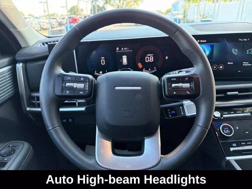 Used 2025 Hyundai Santa Fe SEL AWD/4WD image 17