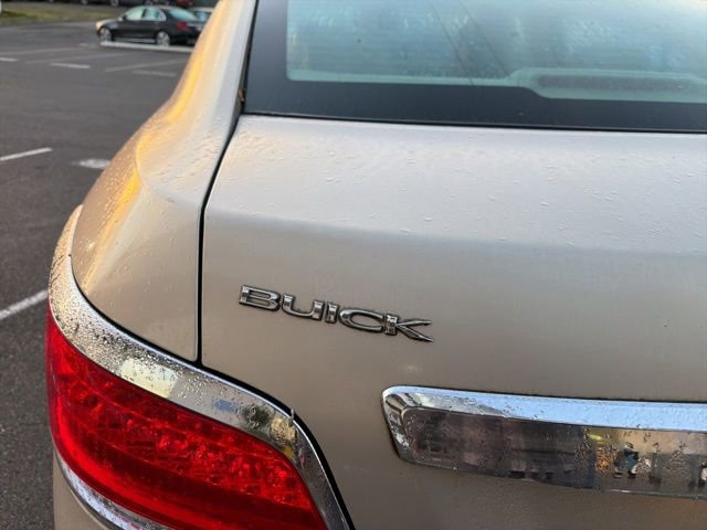 Used 2010 Buick LaCrosse CXL w/ Luxury Package image 12