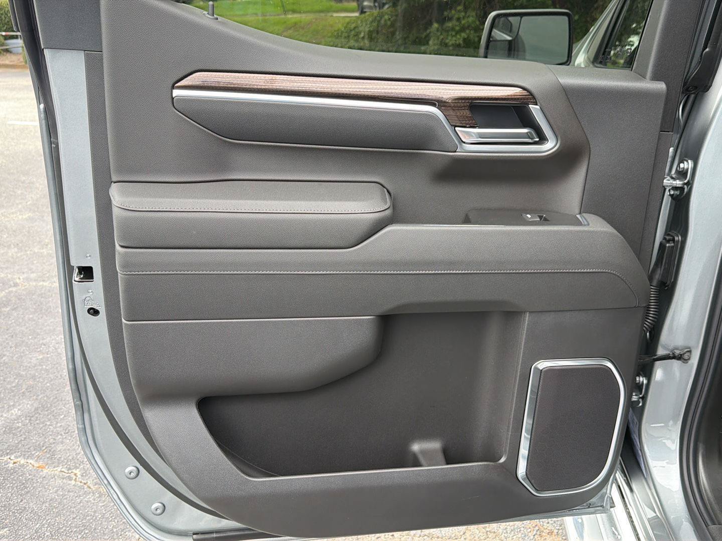 New 2026 Chevrolet Silverado 1500 LT AWD/4WD image 17