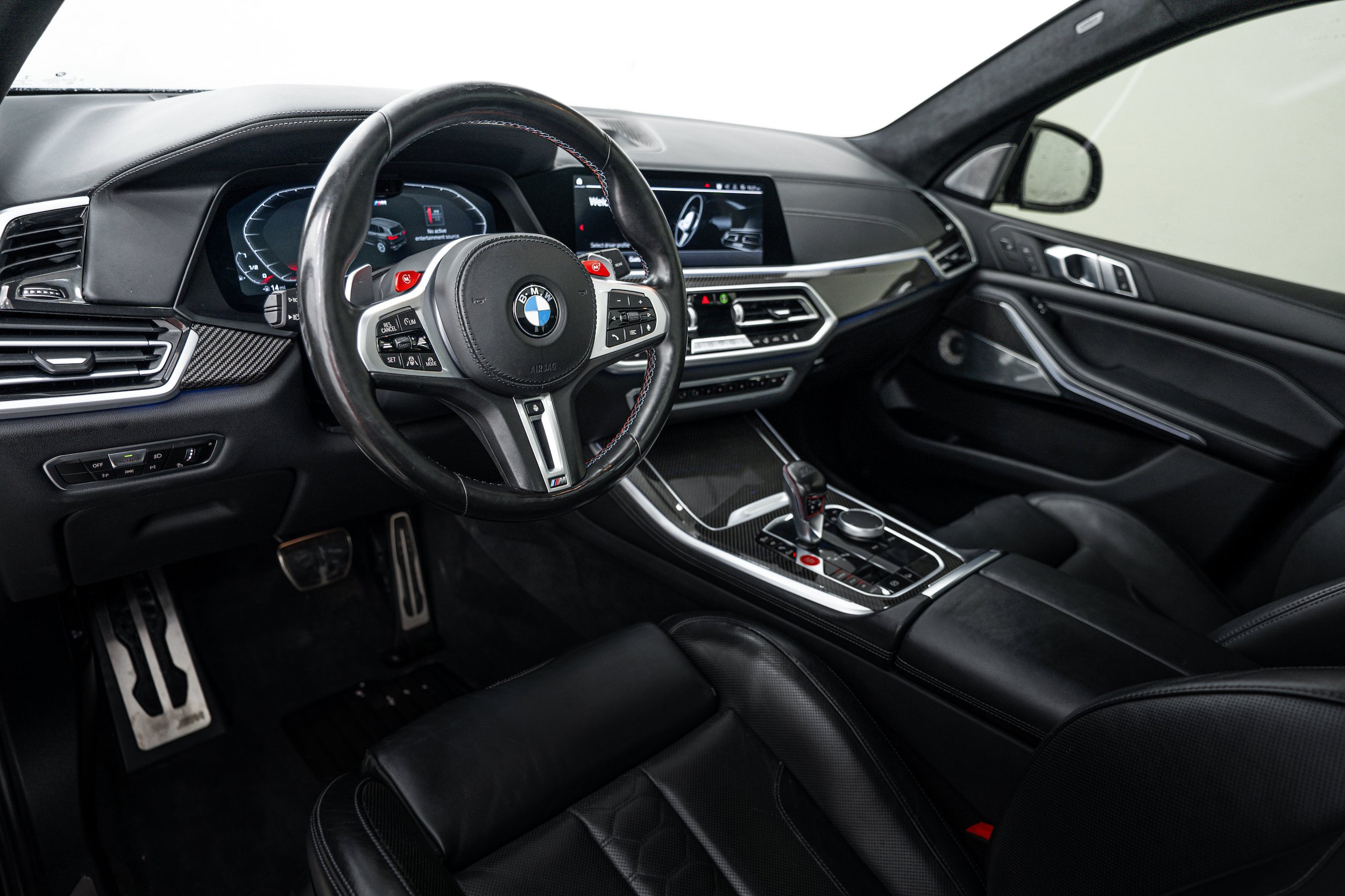 Used 2021 BMW X5 M w/ Executive Package AWD/4WD image 9
