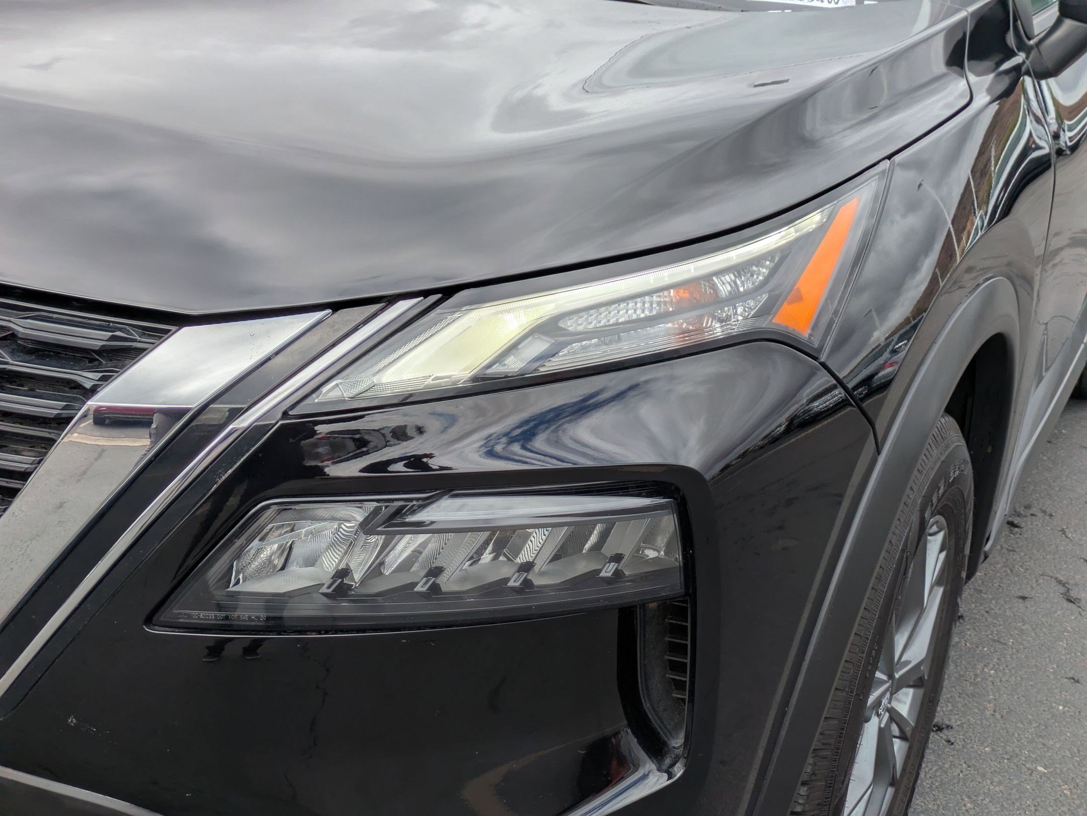 Used 2023 Nissan Rogue S image 10