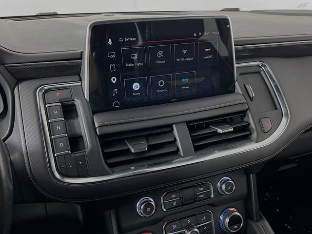 Used 2023 GMC Yukon XL AT4 w/ Technology Package AWD/4WD image 17