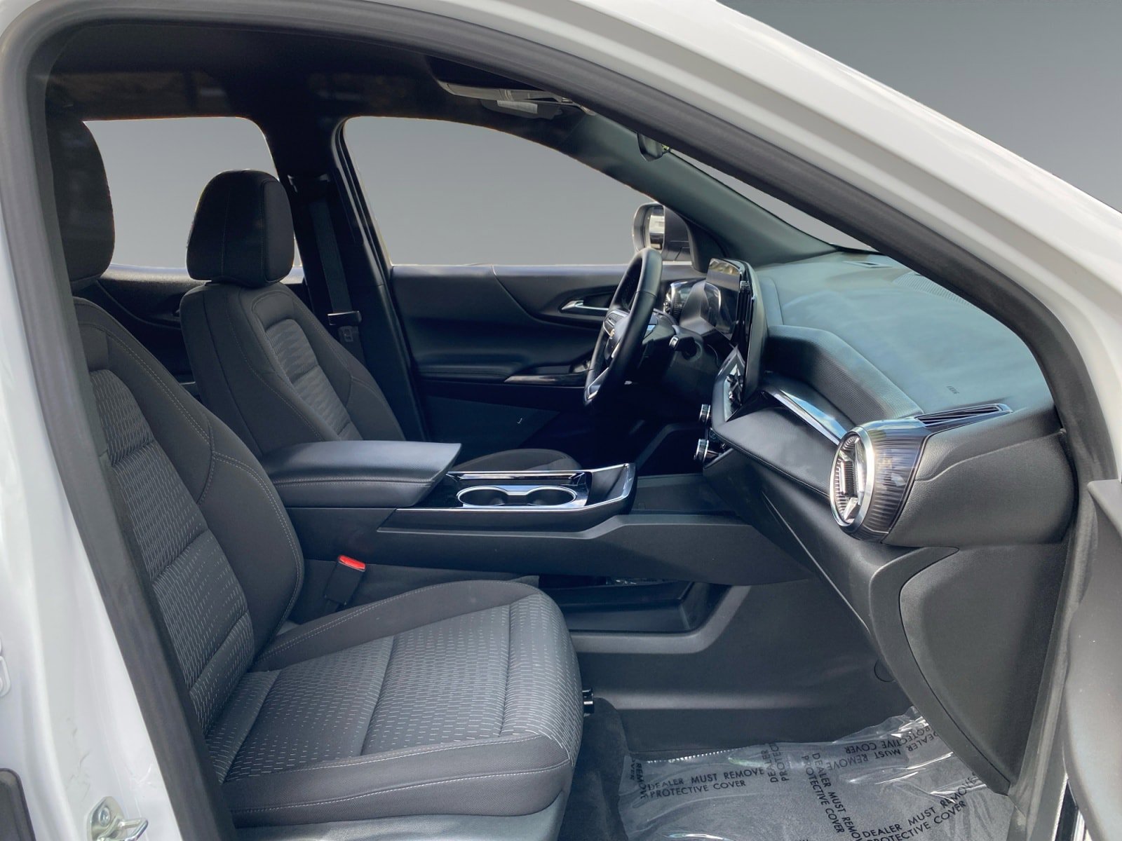 Used 2025 Chevrolet Equinox LT AWD/4WD image 15