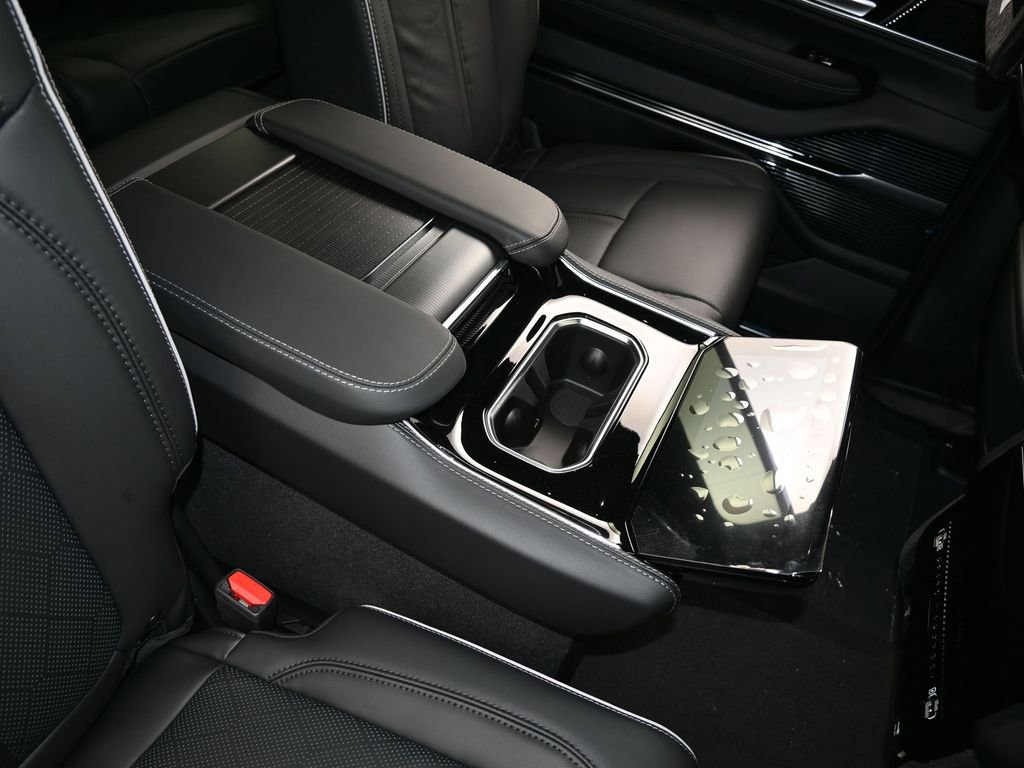 Used 2024 Jeep Grand Wagoneer L Series II w/ Quick Order Packagew 28T image 38