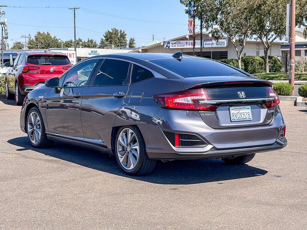 Used 2021 Honda Clarity Plug-In Hybrid image 2