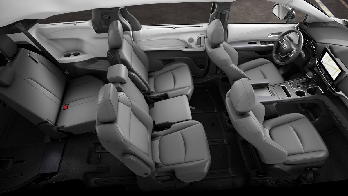 New 2026 Toyota Sienna XLE FWD image 22