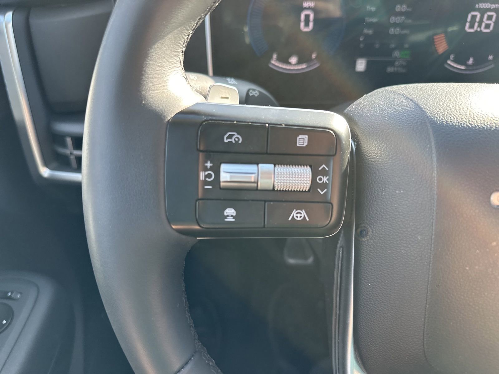 Used 2025 Hyundai Santa Fe SE image 47