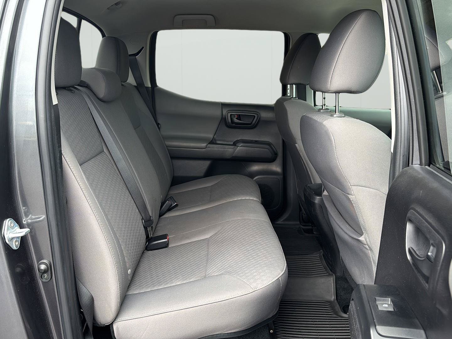 Used 2023 Toyota Tacoma SR AWD/4WD image 27