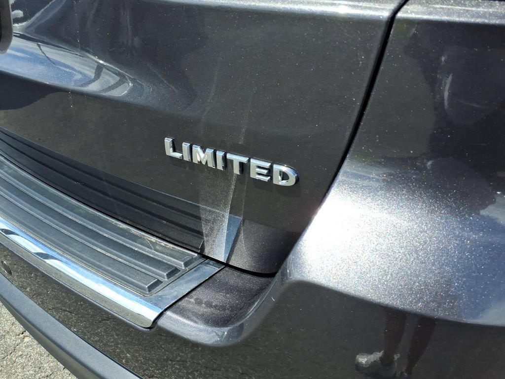 Used 2020 Jeep Grand Cherokee Limited w/ Luxury Group II RWD image 14