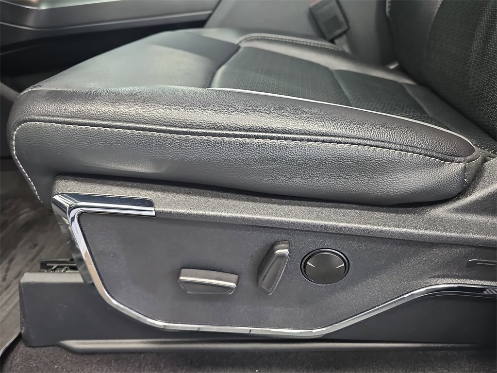 Used 2024 Ford F150 Lariat w/ FX4 Off-Road Package image 29