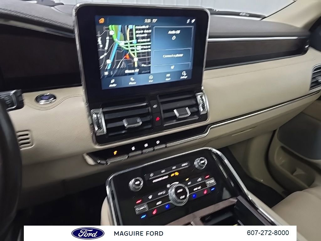 Used 2020 Lincoln Navigator Reserve w/ Luxury Package image 31