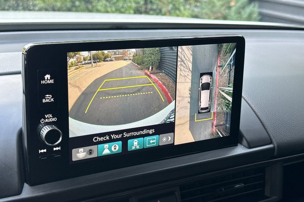 Certified 2025 Honda Pilot TrailSport image 20