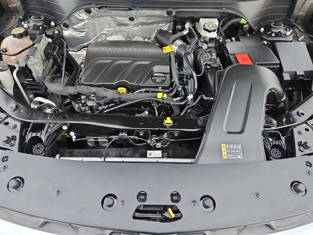 Used 2025 Chevrolet Trax LT w/ Driver Confidence Package image 22