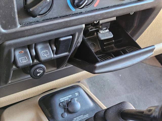 Used 2001 Jeep Wrangler Sport image 17
