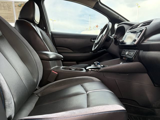 Used 2018 Nissan Leaf SL w/ SL Technology Package FWD image 18