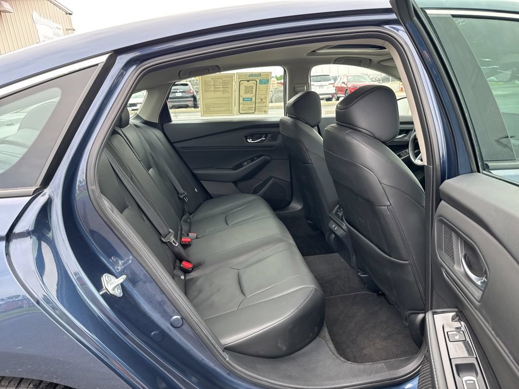 Used 2023 Honda Accord Touring image 37