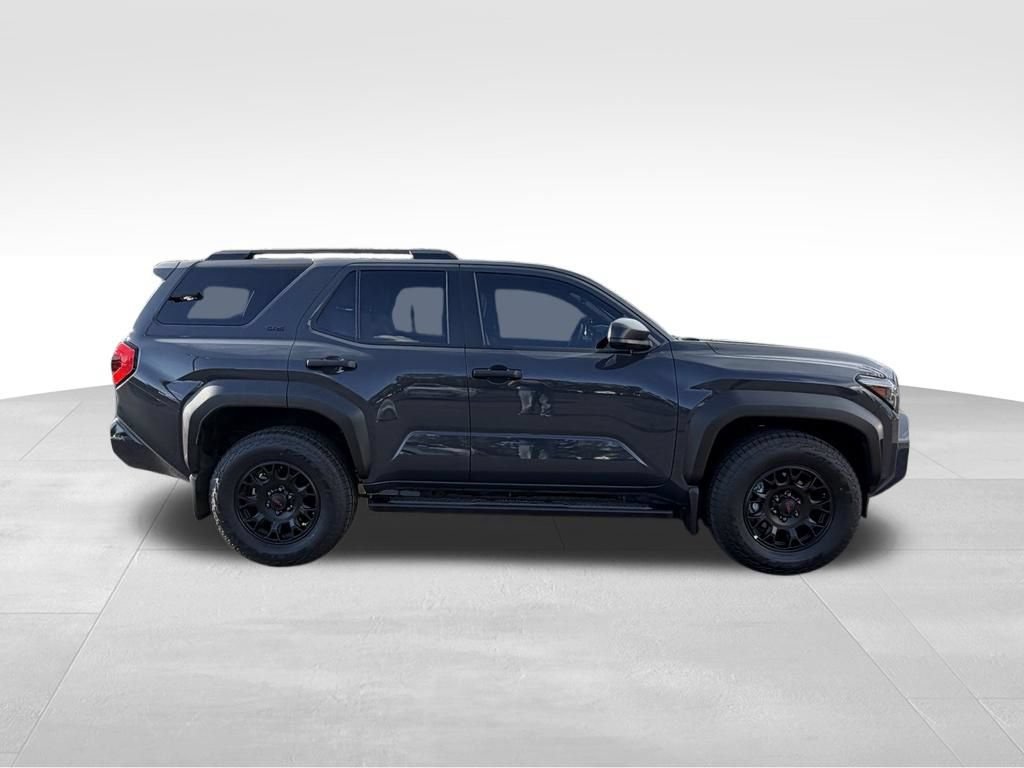 Used 2025 Toyota 4Runner SR5 AWD/4WD image 10
