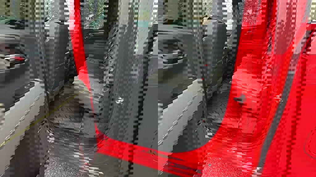 New 2026 Chevrolet Silverado 1500 ZR2 image 17