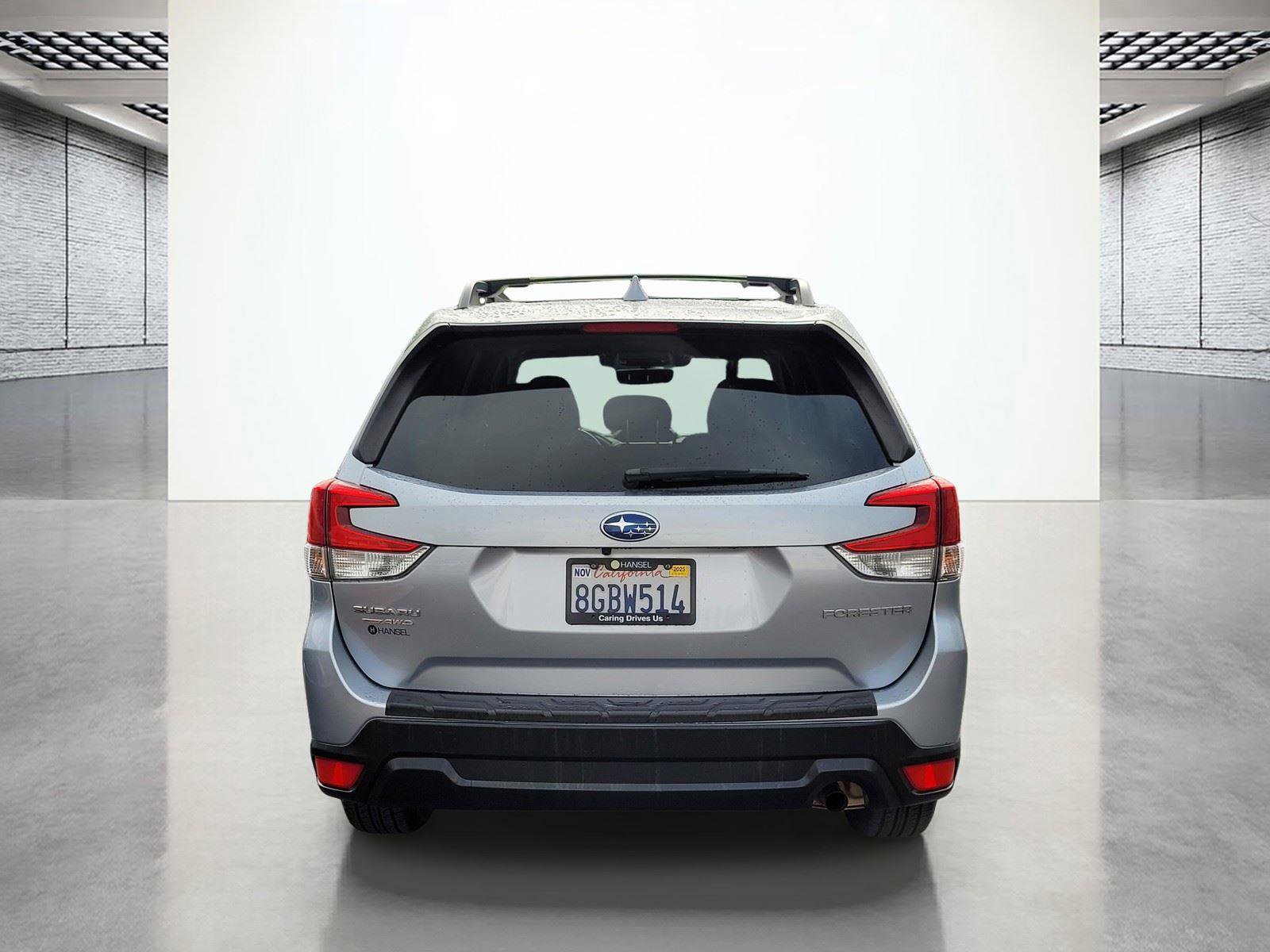 Used 2019 Subaru Forester Premium w/ All-Weather Package AWD/4WD image 8