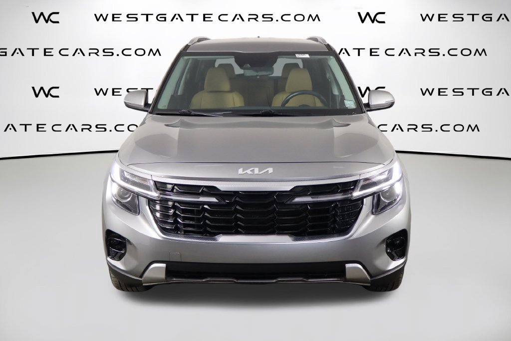 Used 2024 Kia Seltos EX FWD image 2