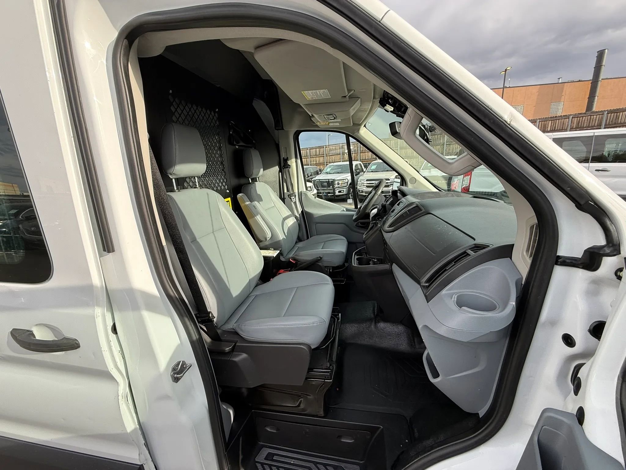 Used 2016 Ford Transit 350 148 Medium Roof image 32