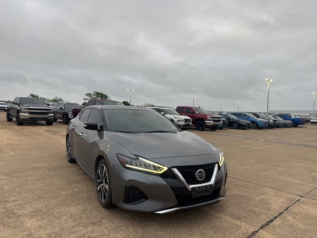 Used 2022 Nissan Maxima SV w/ Floor Mat Group image 2