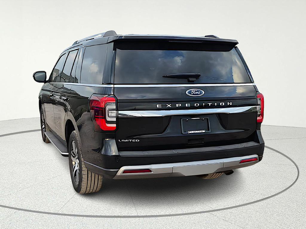 Used 2023 Ford Expedition Limited image 5