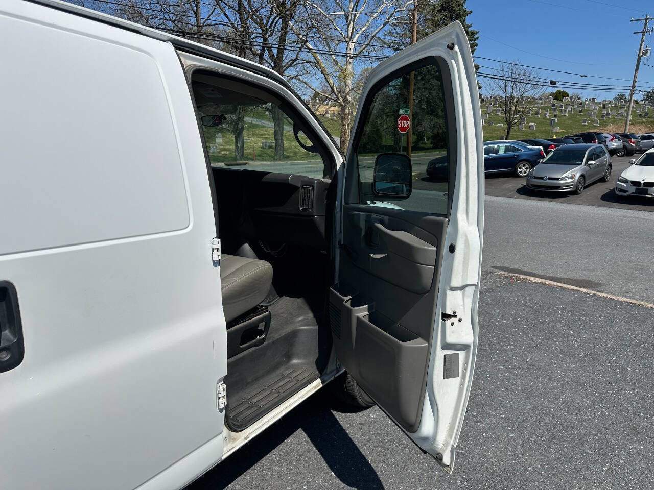 Used 2012 Chevrolet Express 1500 image 28