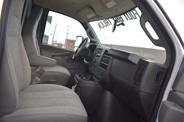 New 2025 Chevrolet Express 3500 w/ Power Convenience Package image 14