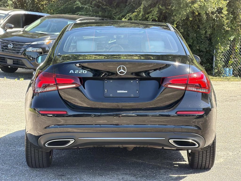 Used 2022 Mercedes-Benz A 220 image 5