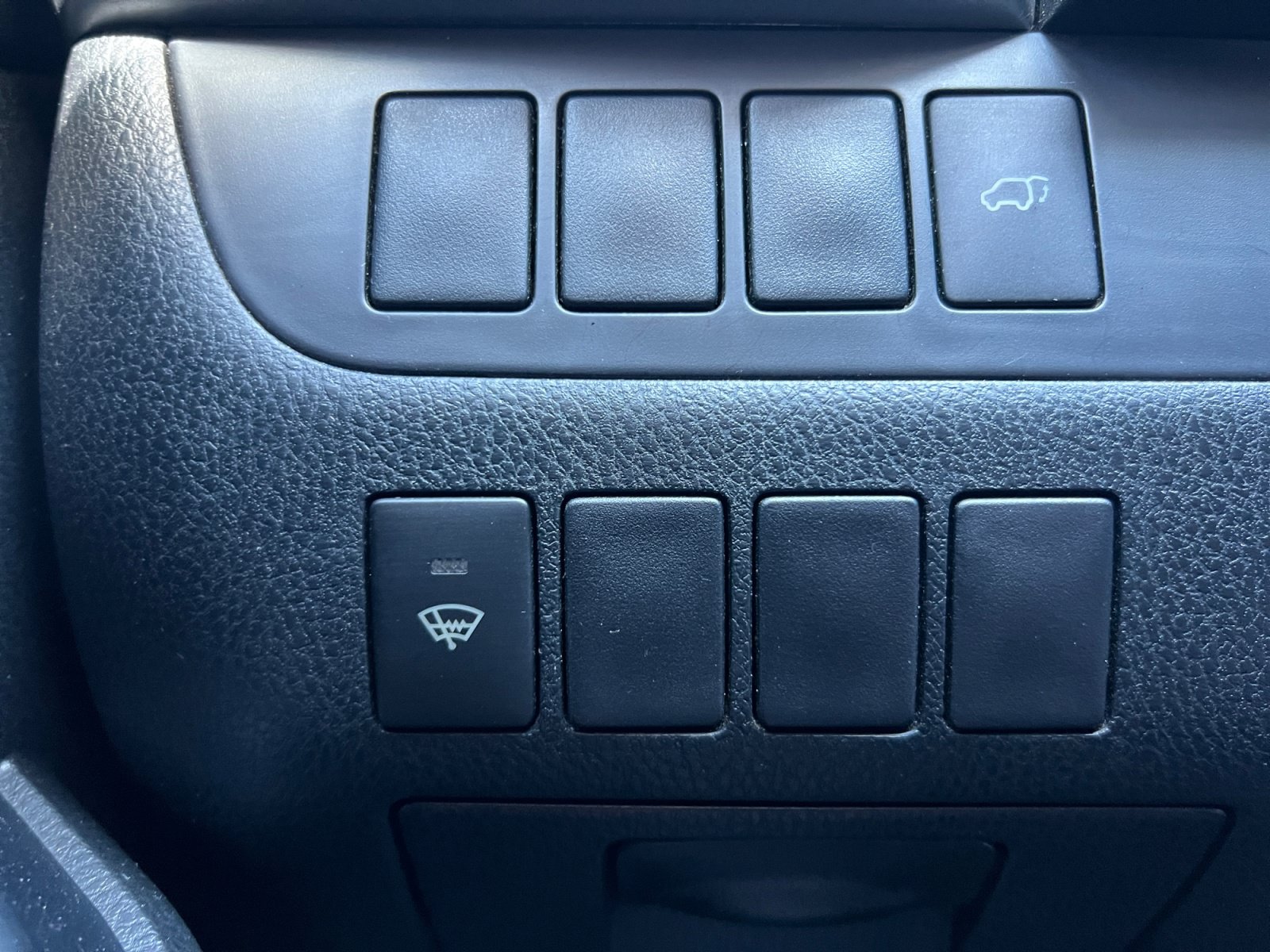 Used 2015 Toyota Highlander XLE AWD/4WD image 31