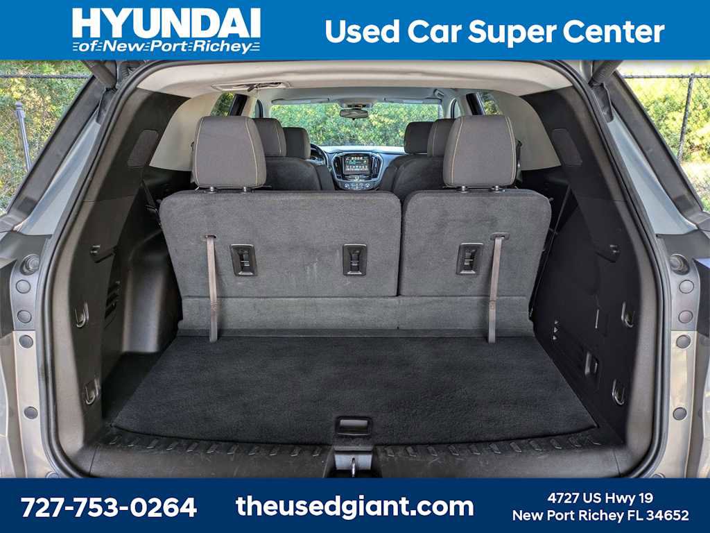 Used 2019 Chevrolet Traverse LT image 12