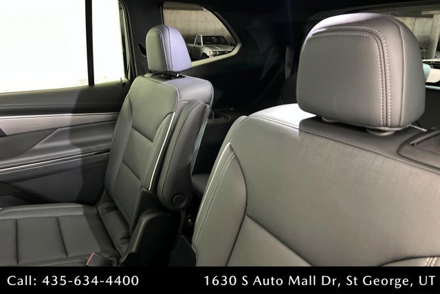 Used 2025 Buick Enclave Preferred image 20