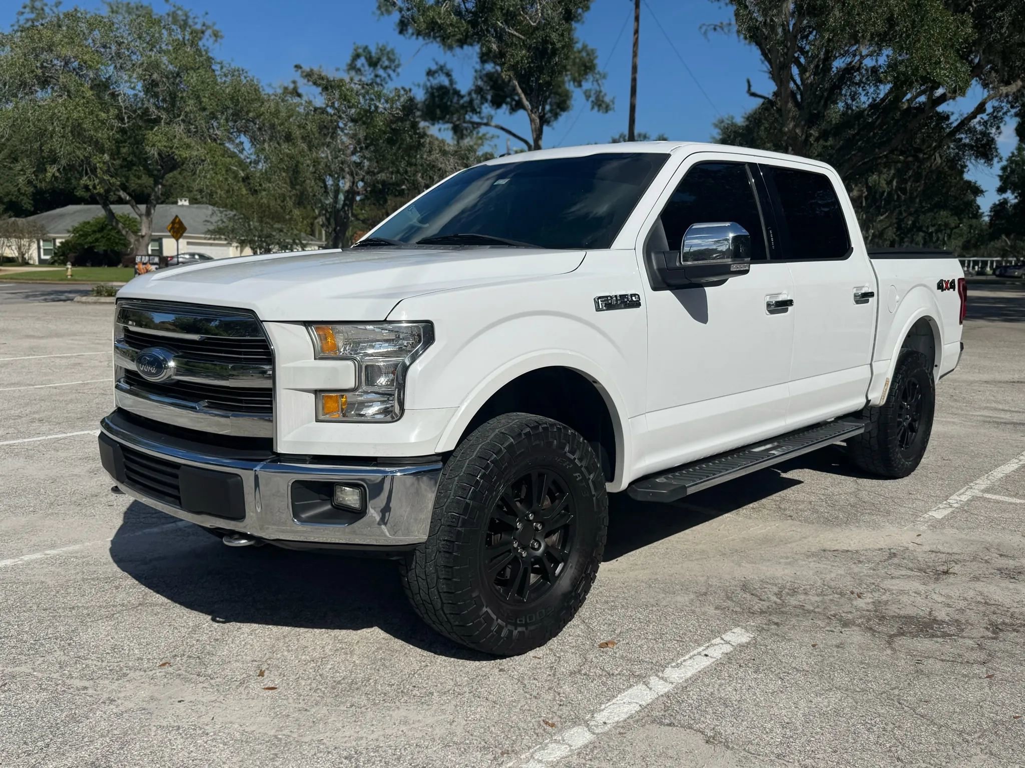 Used 2017 Ford F150 Lariat image 1