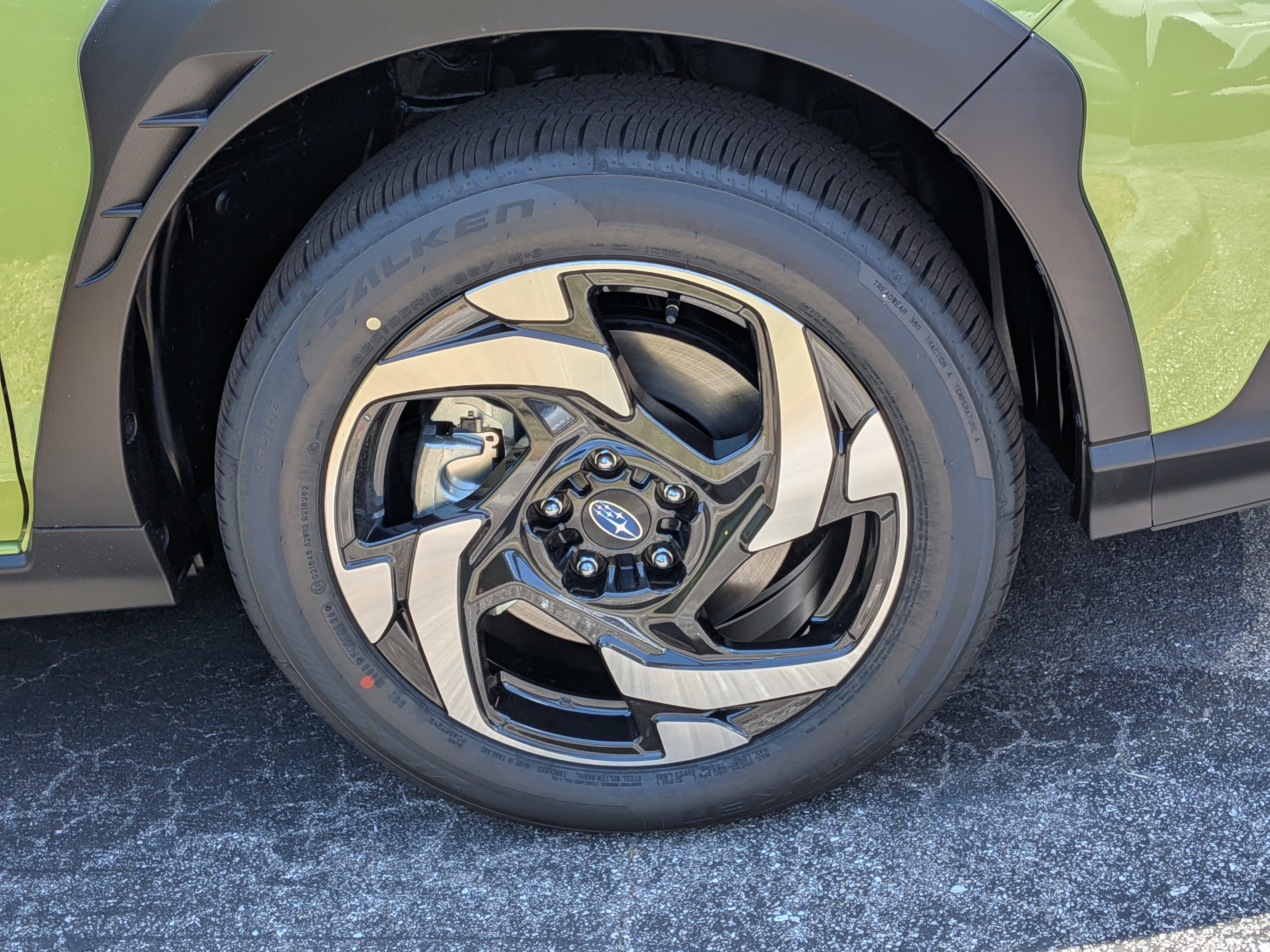 New 2026 Subaru Crosstrek 2.5i Limited AWD/4WD image 9