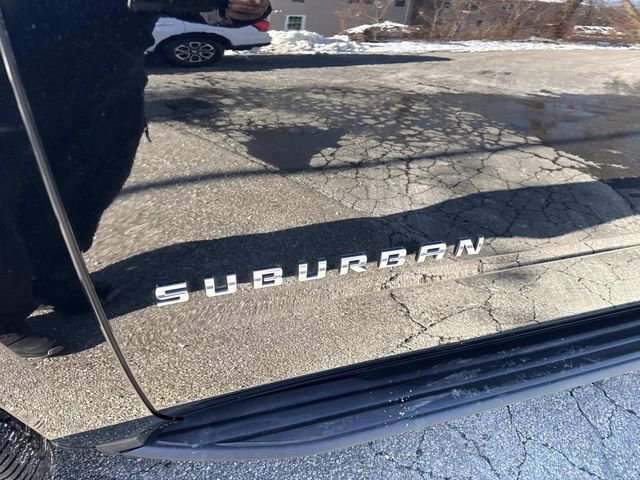 Used 2017 Chevrolet Suburban LT w/ LT Midnight Edition image 16