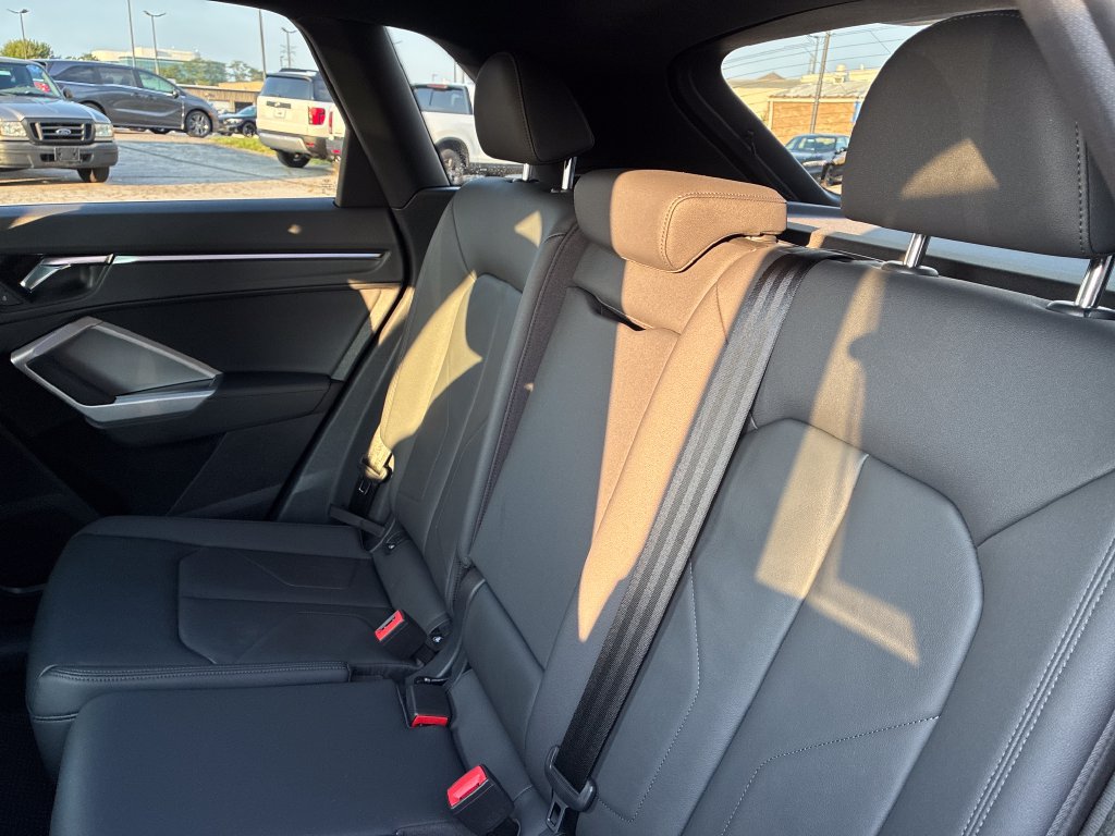 Used 2021 Audi Q3 2.0T Premium Plus w/ Premium Plus Package AWD/4WD image 20