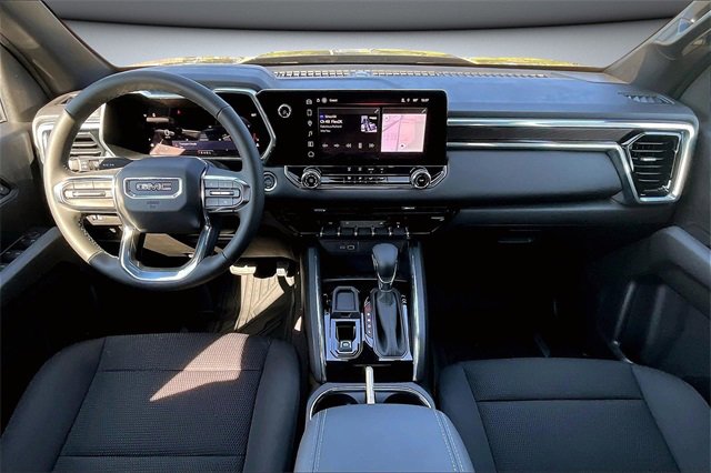 New 2026 GMC Canyon Elevation image 5