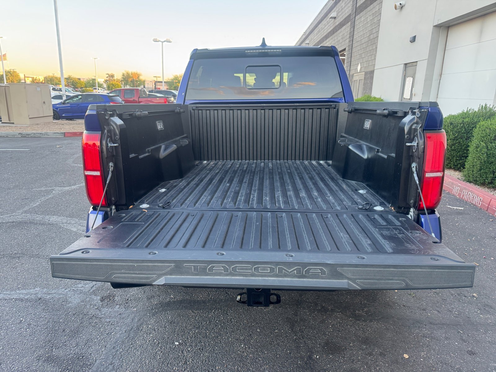 Certified 2025 Toyota Tacoma SR5 image 34