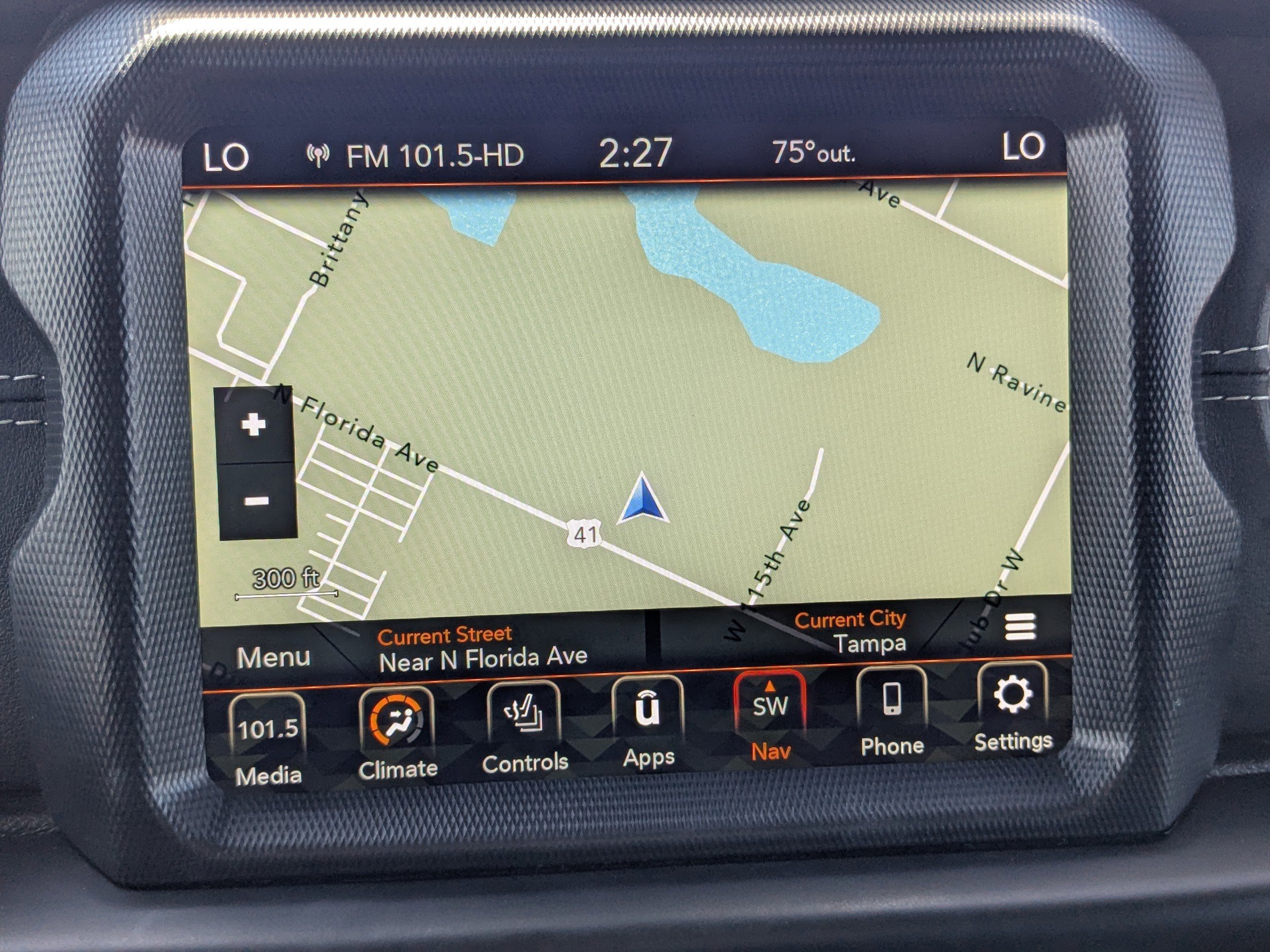 Used 2022 Jeep Wrangler Unlimited Sahara w/ Dual Top Group image 22