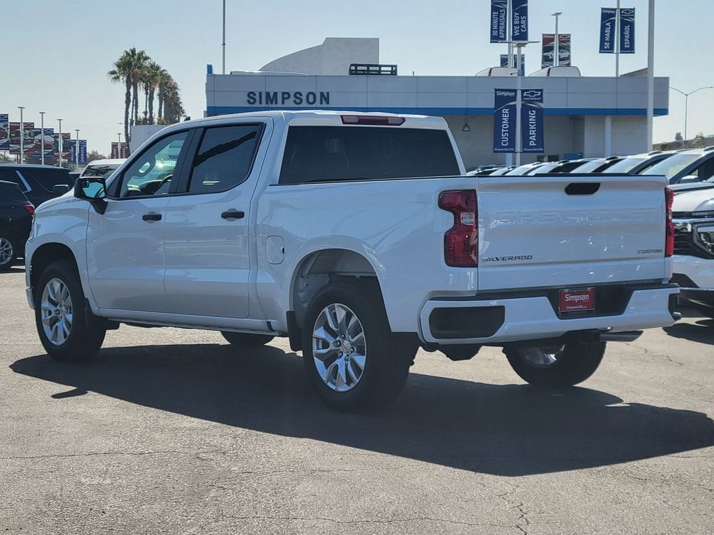 New 2026 Chevrolet Silverado 1500 Custom RWD video 2