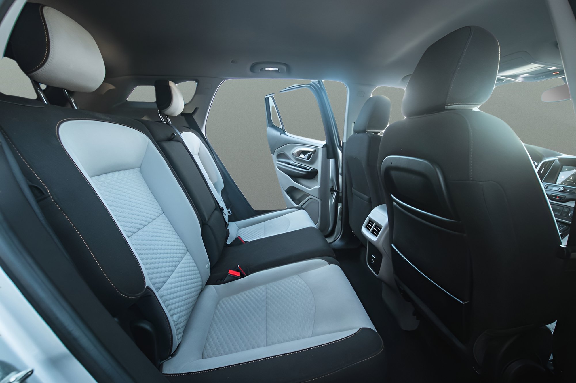 Used 2019 GMC Terrain SLE FWD image 16