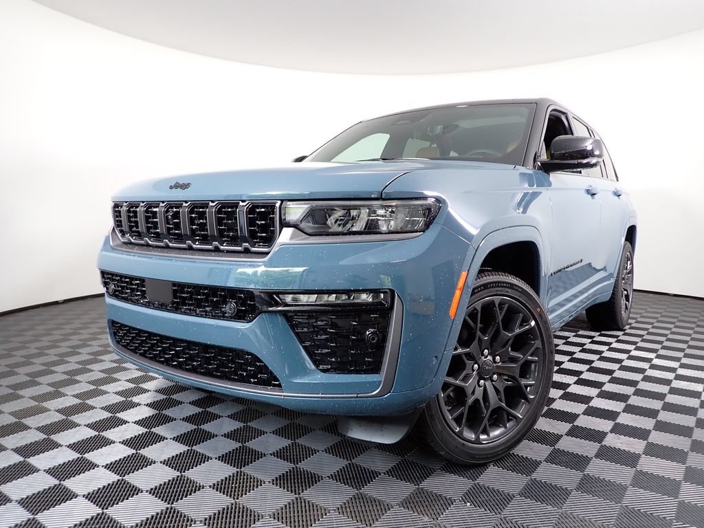 New 2026 Jeep Grand Cherokee Summit w/ Obsidian Package AWD/4WD image 2