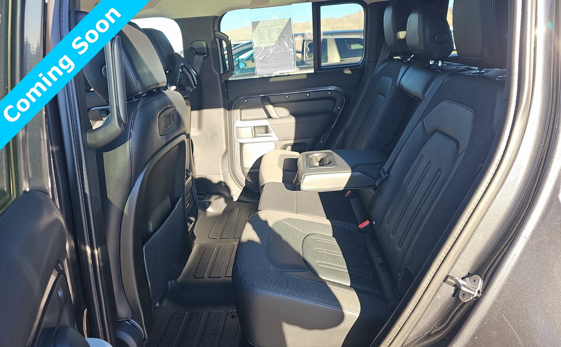 Used 2021 Land Rover Defender 110 SE image 9