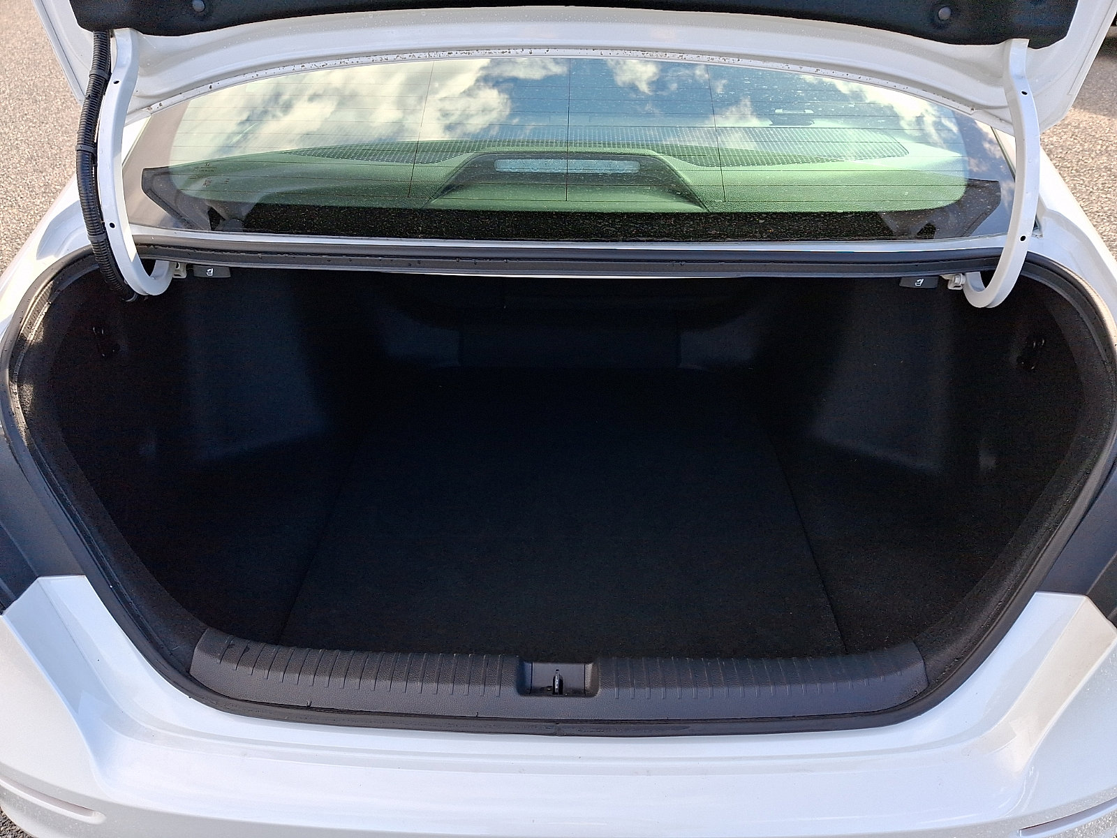 Certified 2025 Honda Accord Sport image 29