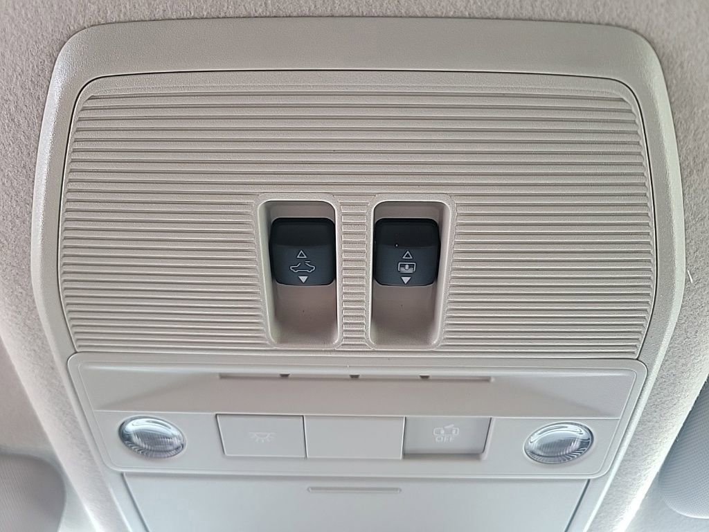 New 2025 Nissan Kicks SV w/ SV Premium Package image 28