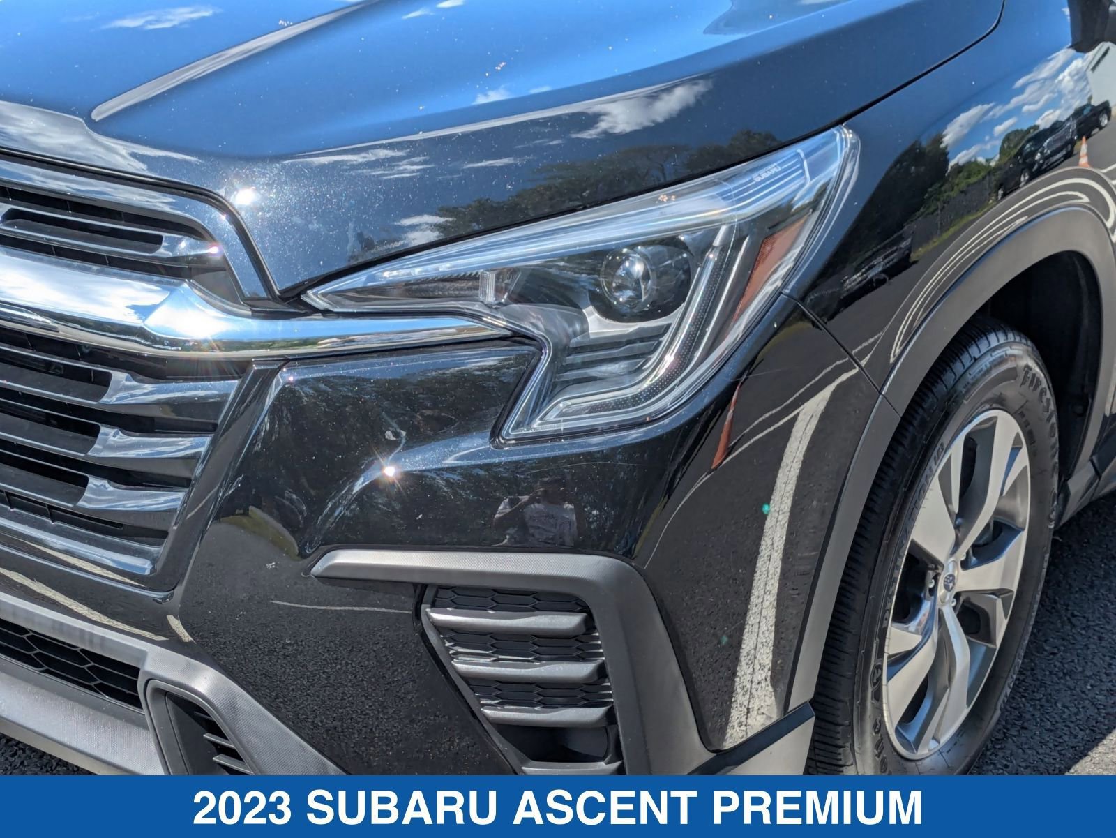 Certified 2023 Subaru Ascent Premium w/ Convenience Package image 10