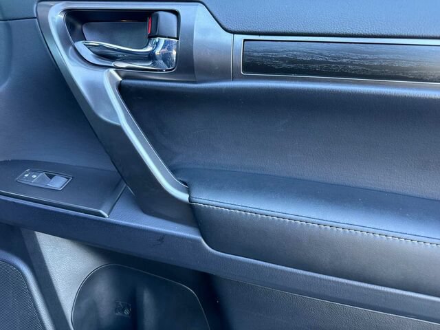 Used 2022 Lexus GX 460 w/ Black Line Special Edition AWD/4WD image 22